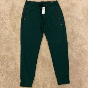 American eagle joggers